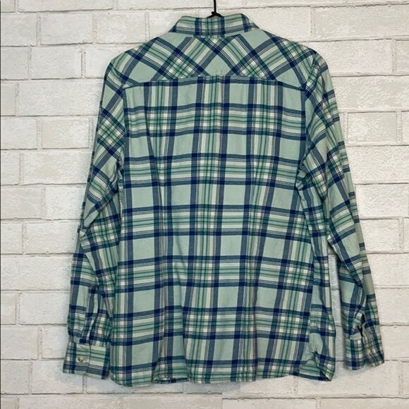 LL Bean Plaid Flannel Button Down Top S - Picture 4 of 6